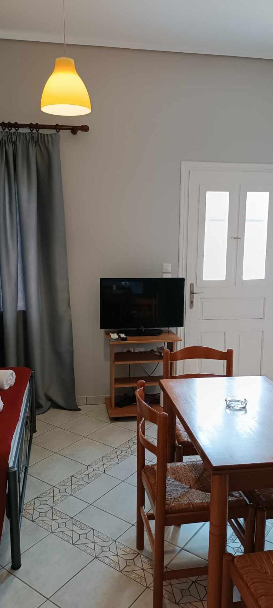 Andros Guesthouses الغرفة الصورة